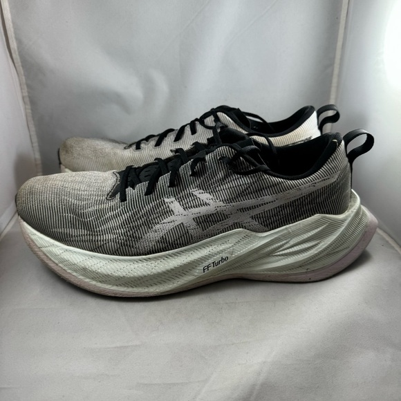 ASICS Superblast Running Shoes - Men's size 12 - Picture 6 of 13